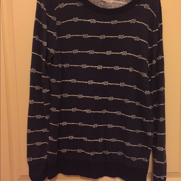 Navy sweater/sweatshirt with nautical rope design - Picture 4 of 4